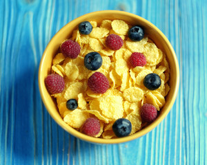 Cornflakes with berries raspberries and blueberries