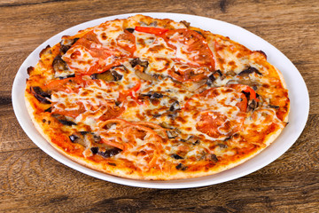 Pizza with aubergine