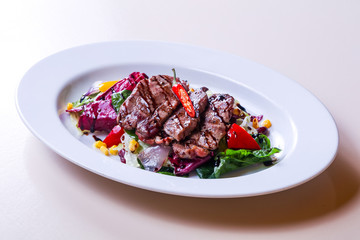 Grilled pork with vegetables