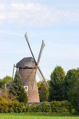 Fototapeta na wymiar old wind mill in Gemany