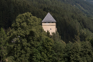 Fototapeta na wymiar Burg Groppenstein