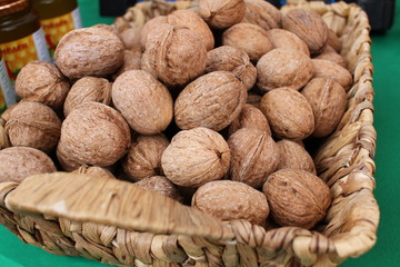 Walnuts with shells