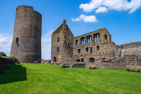 Burgruine Münzenberg in der Wetterau