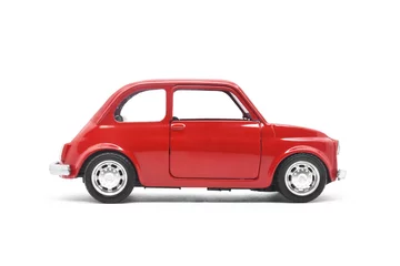 Foto op Plexiglas Oldtimers rode retro auto speelgoed model geïsoleerd op wit