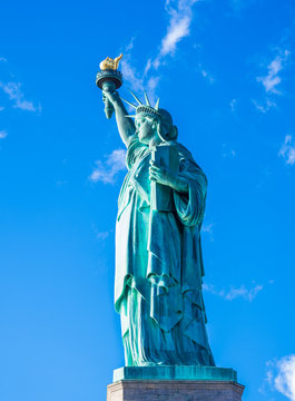 ニューヨーク　自由の女神