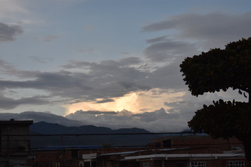 ATARDECER © Paulette