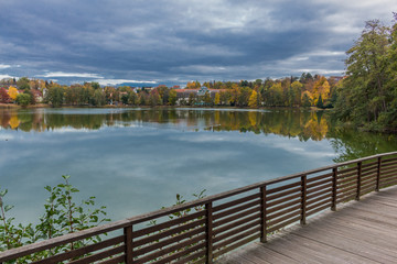Herbstlicher Tag am Burgsee in Bad Salzungen