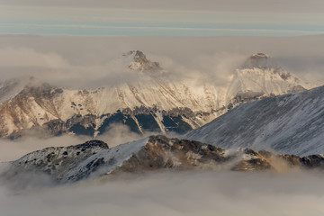 Widok na Wysokie Tatry  z Mięguszowieckiej Przełęczy pod  Chłopkiem. © Adam Olszowski