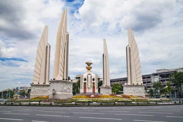 Fototapeten Demokratiedenkmal in Bangkok © Santi Rodríguez
