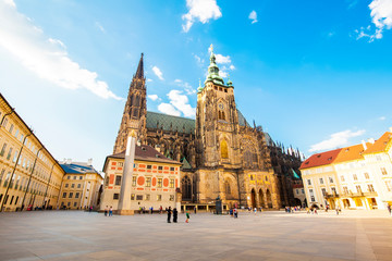 Fototapeta na wymiar St Vitus Cathedral in Prague