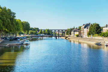 Fototapeta na wymiar Banks of the Mayenne river, City of Laval, Mayenne, Pays de Loire, France 
