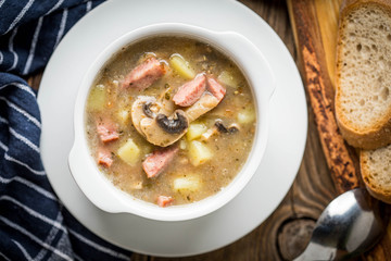 The sour soup made of rye flour.