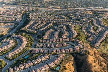 Aerial view of cul de sac streets and houses in the Porter Ranch area of Los Angeles, California.