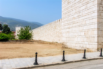 Bursa, Turkey, 29 April 2012: Yer Kapi © Kayihan