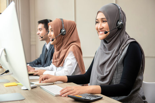 Asian muslim call center team
