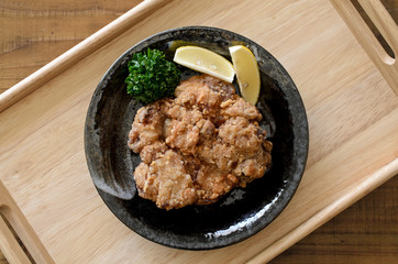 鶏もも肉　山賊揚げ