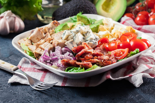 Healthy cobb salad with chicken