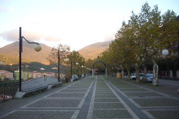 Montecorvino Rovella, Italia, paesaggio urbano e architettonico.