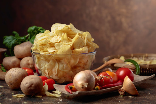 Potato chips with vegetables and spices.