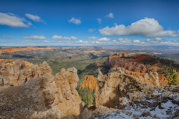 Fototapeta na wymiar Bryce Canyon 