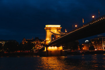 Fototapeta na wymiar Chain Bridge in Budapest, night view