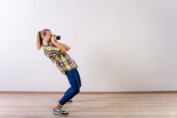 different photographer poses: bending, squatting, lying down