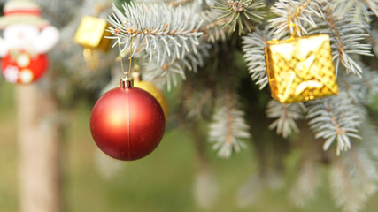 christmas tree decorations for 2019