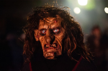 Perchten und Krampus