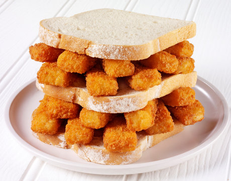 FISH FINGER SANDWICH