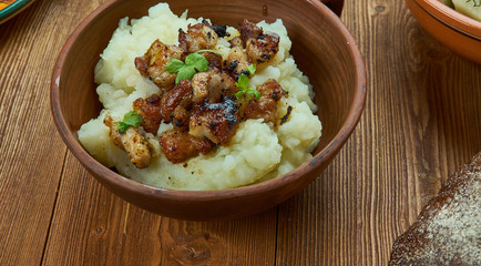 Danish Braendende aerlighed