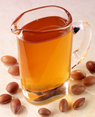 ARGAN OIL AND NUTS