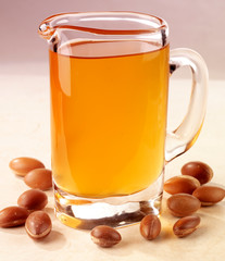 ARGAN OIL AND NUTS