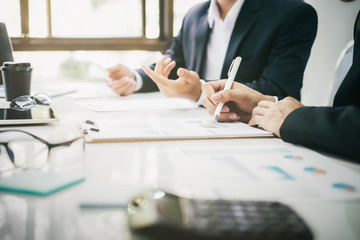 Businessmen teamwork meeting to discuss the investment.