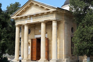 Fototapeta premium Kirche kolonnen