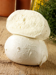 ITALIAN BUFFALO MOZZARELLA