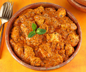 CHICKEN TIKKA MASSALA