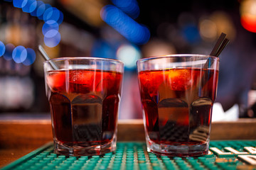 glass alcogol red