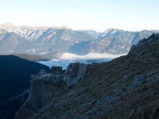 Fototapeta premium beautiful chilly morning landscape climbing zugspitze