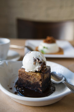 Brownie with ice cream