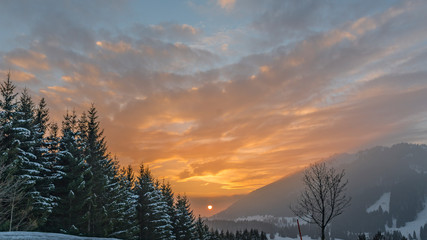 Winter Abendrot in den Bergen