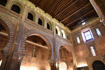 Nef mauresque de l'église San Romàn à Tolède, Espagne