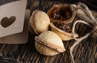 Сookies in the form of a walnut with boiled condensed milk