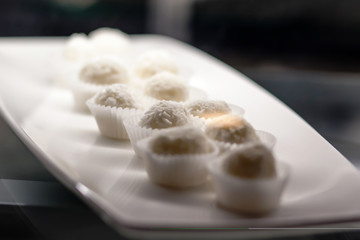 candy coconut