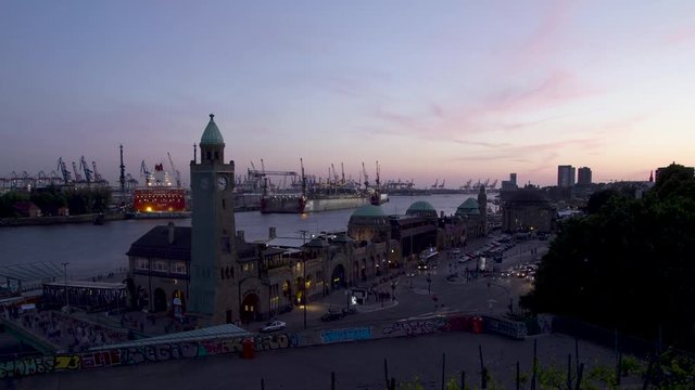 Video loop of Hamburg magic hour view , seamless loop