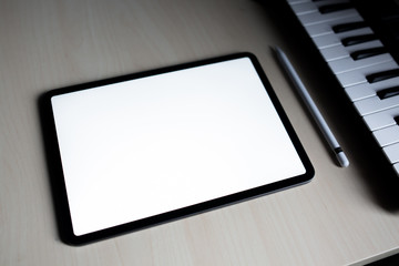 new pro tablet with keyboard blank screen 