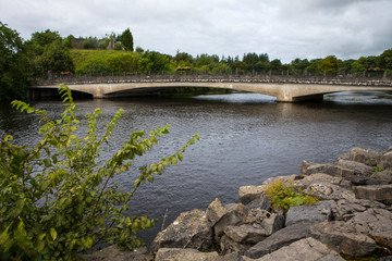 Fototapeta na wymiar Belleek Bridge Linking Northern Ireland and the Republic of Ireland