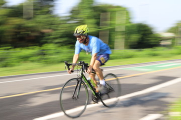 Fototapeta premium ride bicycle ปั่นจักรยาน