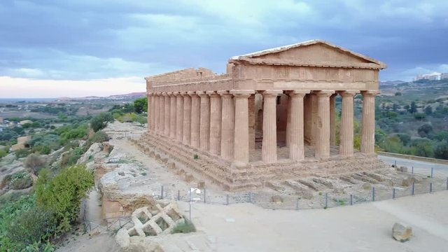 Ancient Greek temple of Concordia (V-VI century BC), Valley of the Temples, Agrigento, Sicily. The area was included in the UNESCO Heritage Site list in 1997.