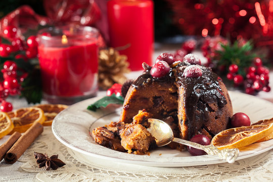 Naklejki Christmas fruit pudding on a plate