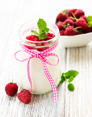 Yogurt with fresh berries
